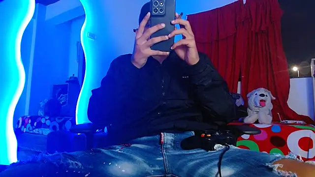 skinny23cm webcam show