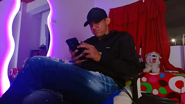عرض كام skinny23cm