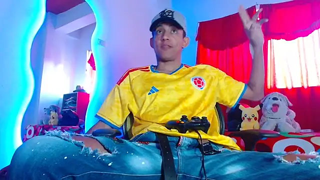 skinny23cm Show Webcam