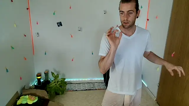 hei_69 Chat XXX in diretta