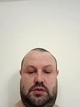 Ethan25xxx Show in webcam