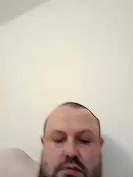 Pokazy przed kamerką – Ethan25xxx