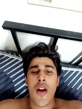 HelpfulSucrose Pertunjukan Webcam