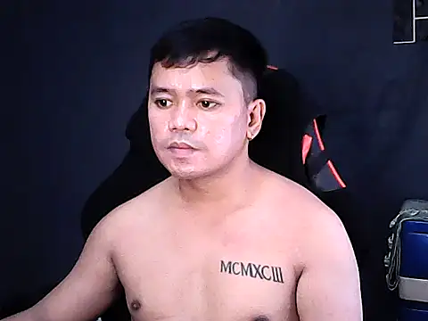 הופעת וובקאם של sweet_sexyasian69
