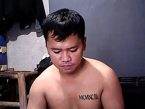 Show modela sweet_sexyasian69 na web-kameri