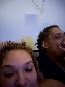 MzGigglez69: вебкам-шоу