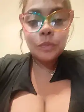 EmilyDuran_ Шоу с уебкамера