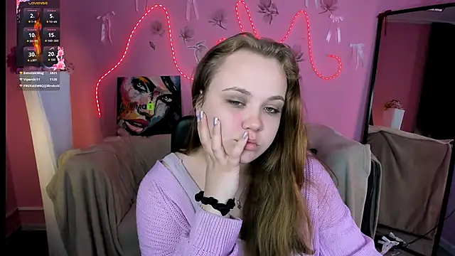 keri_ti's Live Chat Room