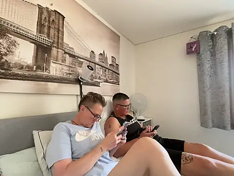 Curvy-Jinx – webcam-show