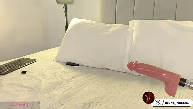 Pokazy przed kamerką – Bruno_Rangel