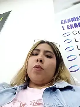 Chat +18 de Sofia_Honey1 ao vivo