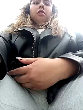 Sofia_Honey1: онлайн-секс-чат
