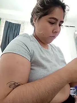 צ'אט XXX בשידור חי של Sofia_Honey1