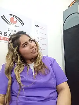 Sofia_Honey1 现场XXX聊天