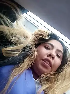 Sofia_Honey1 라이브 XXX 채팅