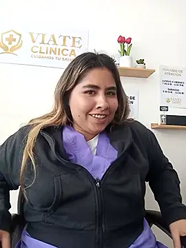 Sofia_Honey1 现场XXX聊天