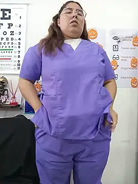 Sofia_Honey1: απευθείας συνομιλία ΧΧΧ