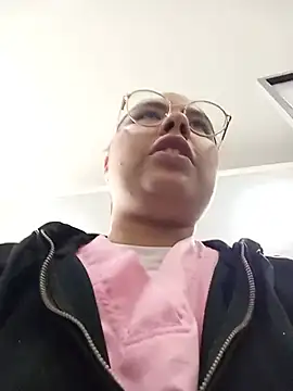 Sofia_Honey1 现场XXX聊天