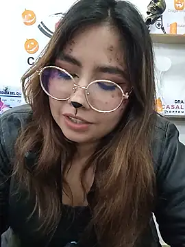แชท XXX สดของ Sofia_Honey1