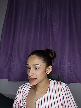Show de Twink_fem-boy na webcam