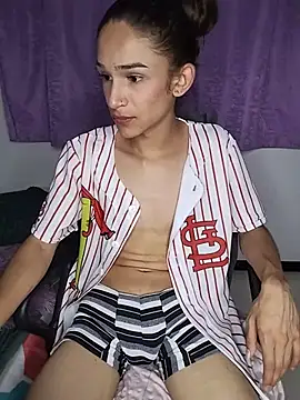 Twink_fem-boy Webcam-Show