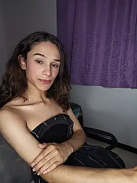 Twink_fem-boy Webcam show