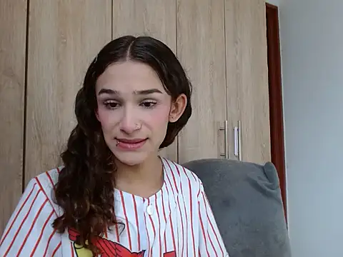 Webkamerová show Twink_fem-boy