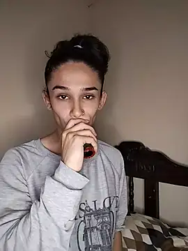 Show webcam de Twink_fem-boy