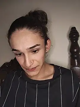 Twink_fem-boy webcam show