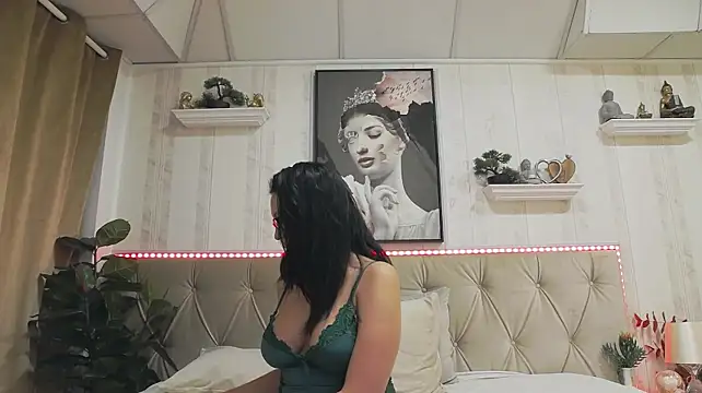 Chat XXX en directo de HellenDesire