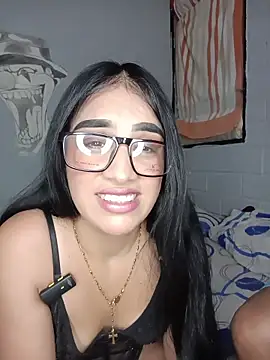 Show de Bigtiti01 na webcam
