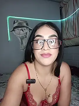 Bigtiti01 Adlı Modelin Web Kamerası Şovu