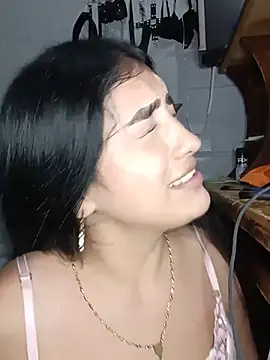 Bigtiti01's Webcam Show