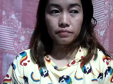 CreamyPussy30 – live chatrum