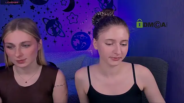 Show modela nekky_mouse na web-kameri