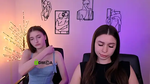 nekky_mouse élő XXX-chatje