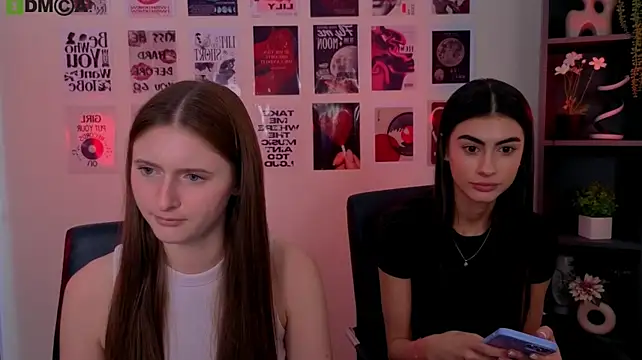 XXX chat uživo modela nekky_mouse