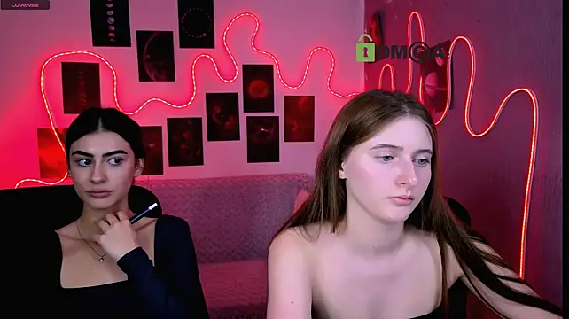 nekky_mouse Show in webcam