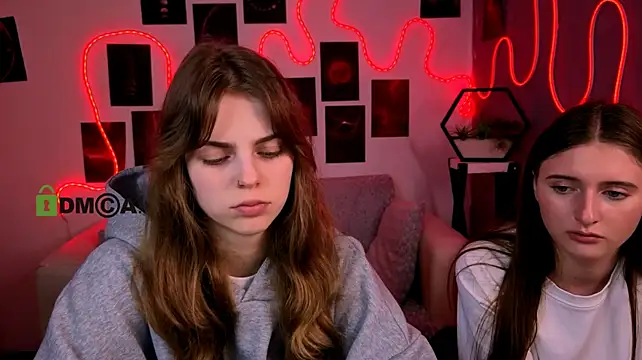 Онлайн чат XXX nekky_mouse