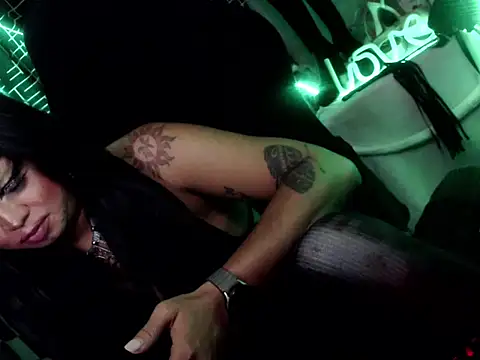 CJ_Parker69's Webcam Show