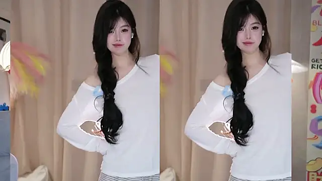 Cecilyのウェブカメラショー