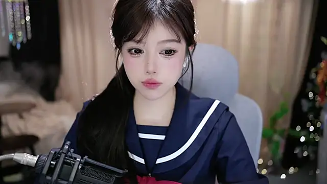 Cecily: вебкам-шоу