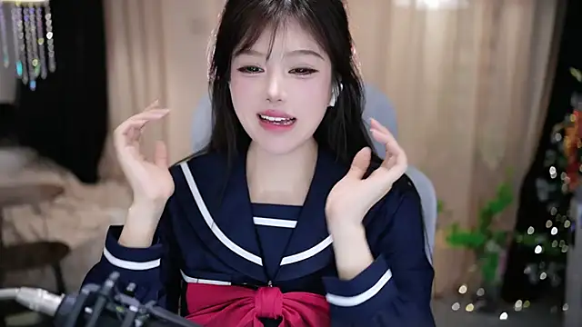 Show modela Cecily na web-kameri