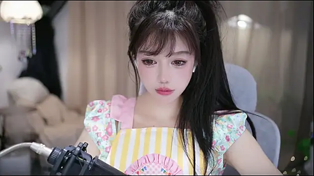 Cecily's Webcam Show