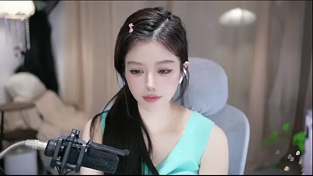 Pertunjukan Kamera Web Cecily