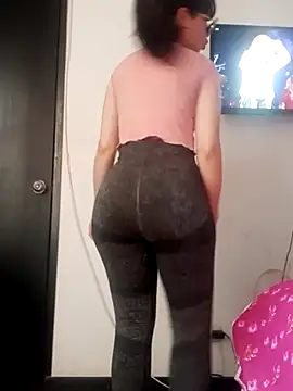 XXX chat uživo modela Dana_Rise