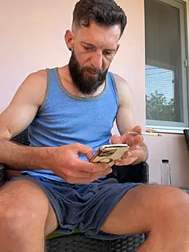 Michel_hugeのウェブカメラショー