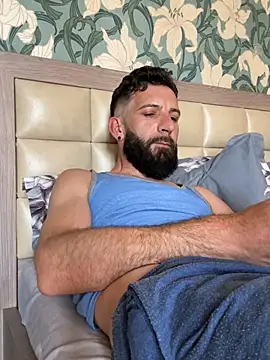 Michel_huge Show Webcam