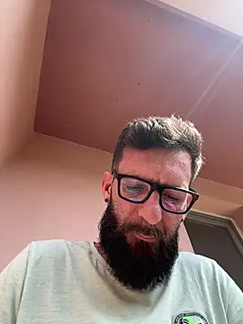 عرض كام Michel_huge