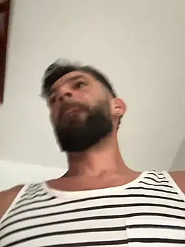 Michel_huge Webcam show